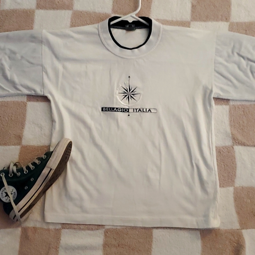 EUC 90s Vintage Bellagio Iltalia White and Navy Graphic Tee